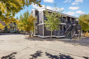 Blue Jay Getaway #2082 by Big Bear Vacations